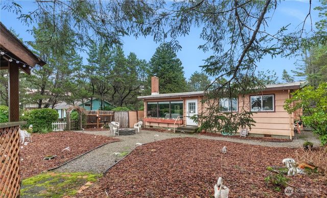 1206 184th Place, Long Beach, WA 98631