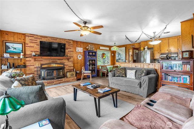 1206 184th Place, Long Beach, WA 98631