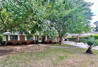 402 Pineview Drive, Waycross, GA 31501