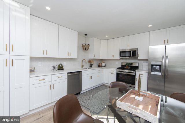 405 E MELROSE AVE, Westmont, NJ 08108