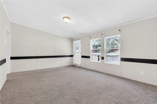 121 Breezewood Drive, Westminster, SC 29693