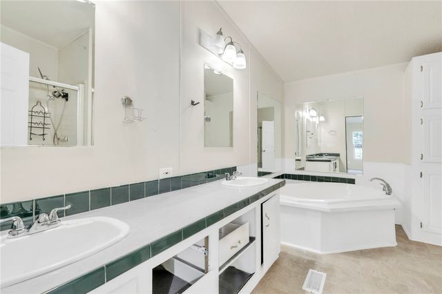 121 Breezewood Drive, Westminster, SC 29693