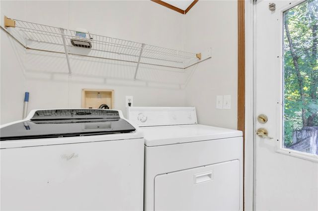 121 Breezewood Drive, Westminster, SC 29693