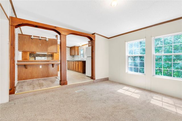 121 Breezewood Drive, Westminster, SC 29693