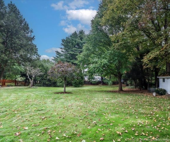 106 Bates Rock Road, Southbury, CT 06488
