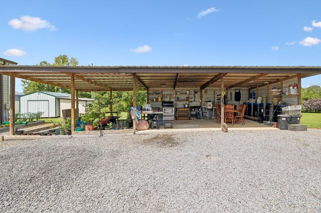 475 Edwards Rd, Lebanon, TN 37090