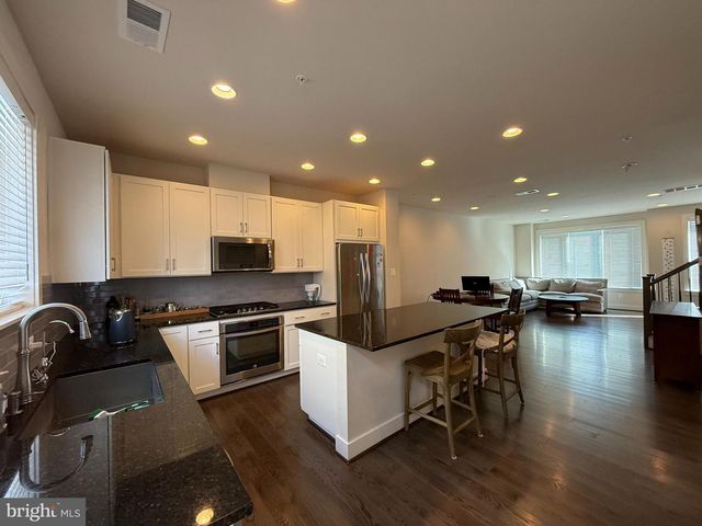 6611 EAMES WAY, Bethesda, MD 20817