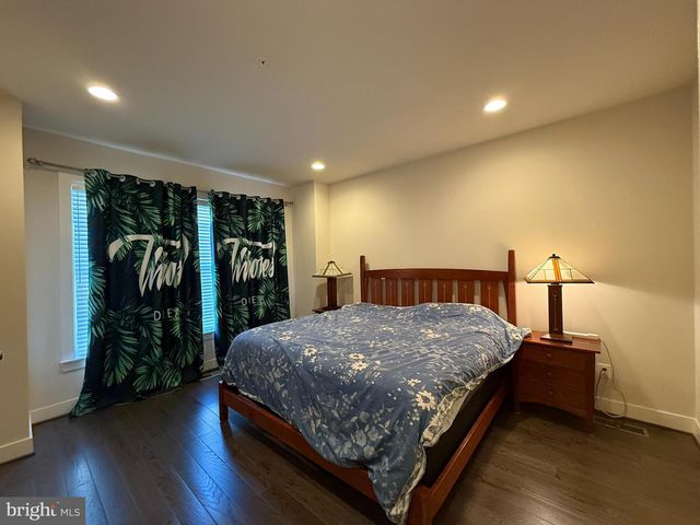 6611 EAMES WAY, Bethesda, MD 20817