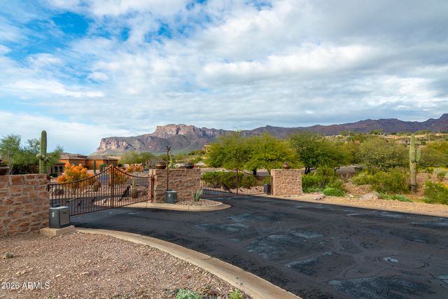 9007 E CANYON CREEK Drive, Gold Canyon, AZ 85118