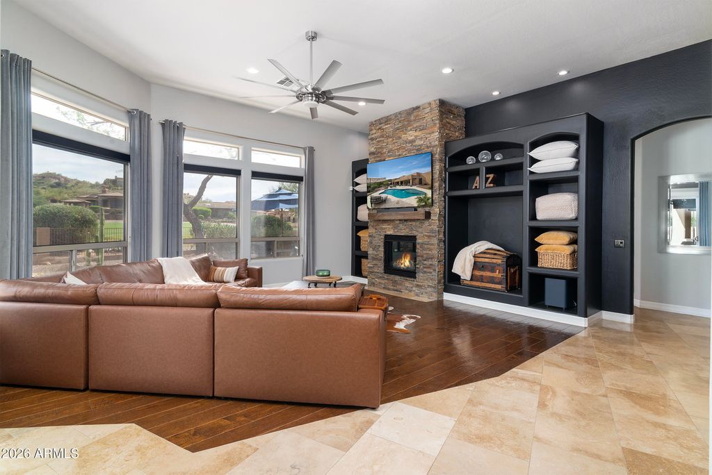 Image 13 of property listing at 9007 E CANYON CREEK Drive, Gold Canyon, AZ 85118