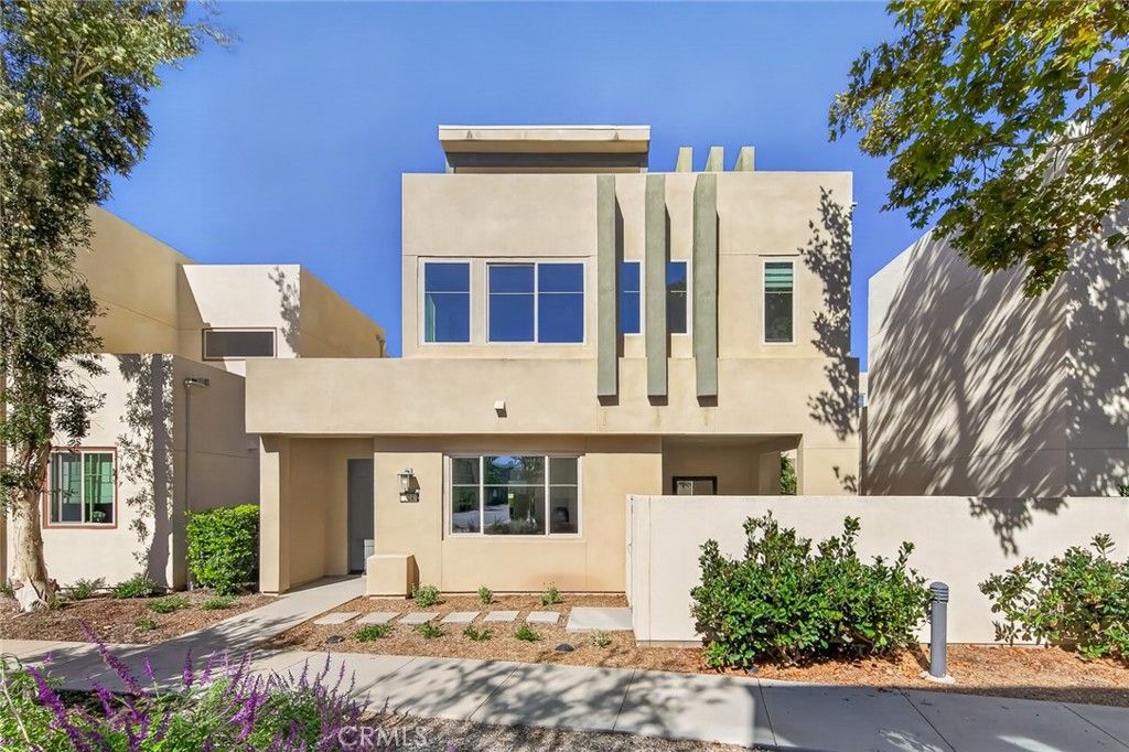 324 Magnet, Irvine, CA 92618 — exterior