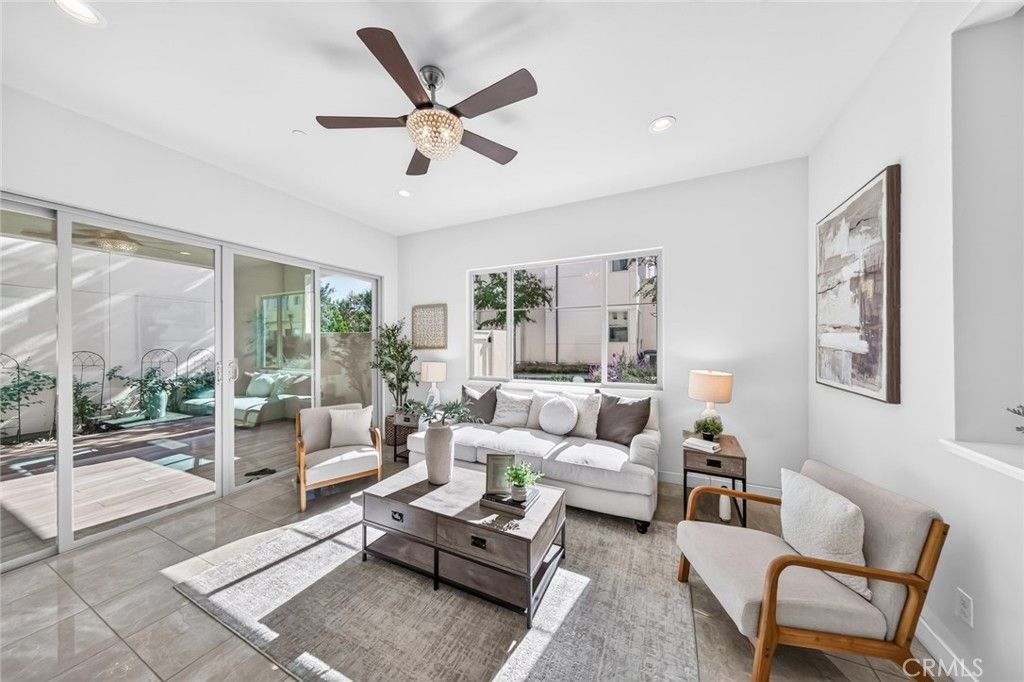 324 Magnet, Irvine, CA 92618 — photo 2