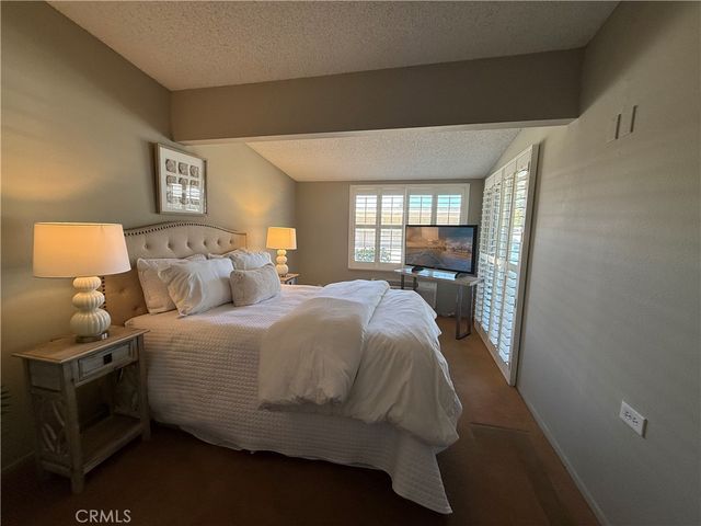 1660 Tam O'Shanter 14-5D, Seal Beach, CA 90740