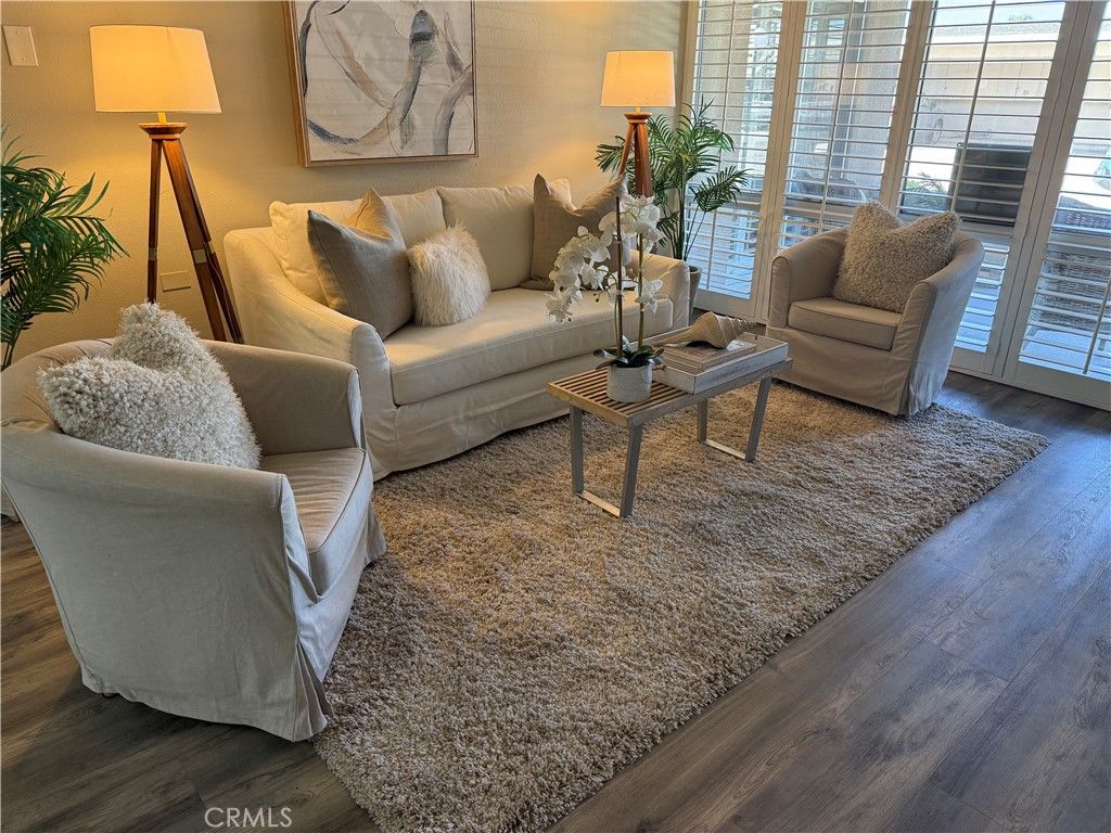 1660 Tam O'Shanter 14-5D, Seal Beach, CA 90740