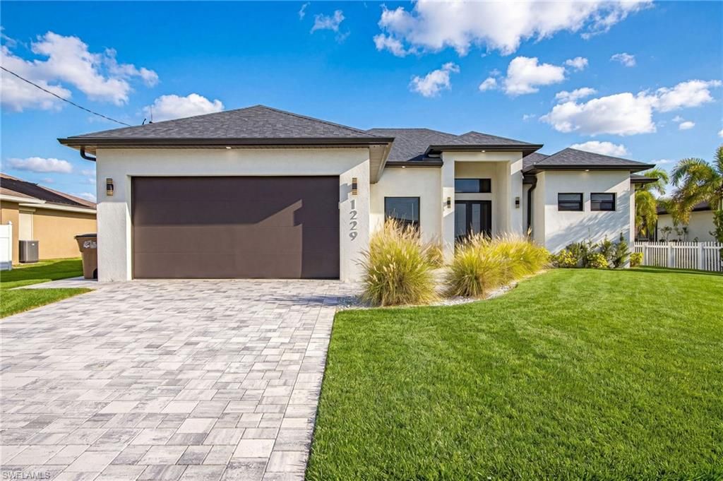 1640 NW 38th AVE, CAPE CORAL, FL 33993 — exterior