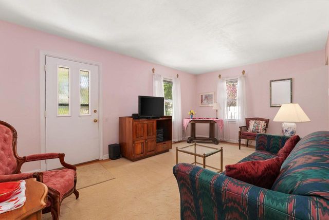 1305 Wyldhaven Avenue, Monona, WI 53716