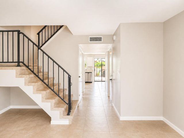 5704 E Aire Libre Avenue Unit 1043, Scottsdale, AZ 85254