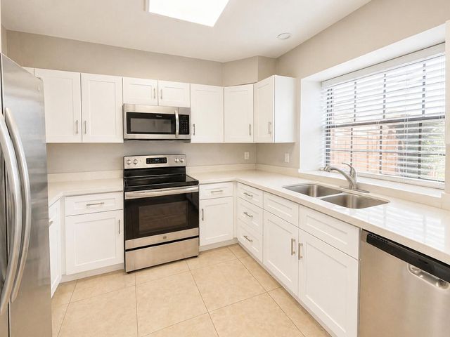 5704 E Aire Libre Avenue Unit 1043, Scottsdale, AZ 85254