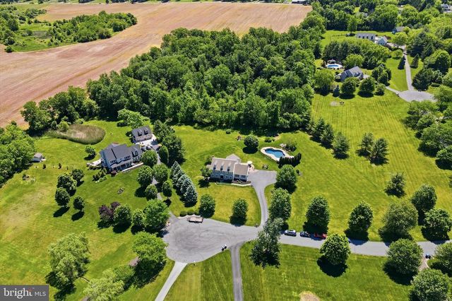 205 MAPLEWOOD DR, Phoenixville, PA 19460