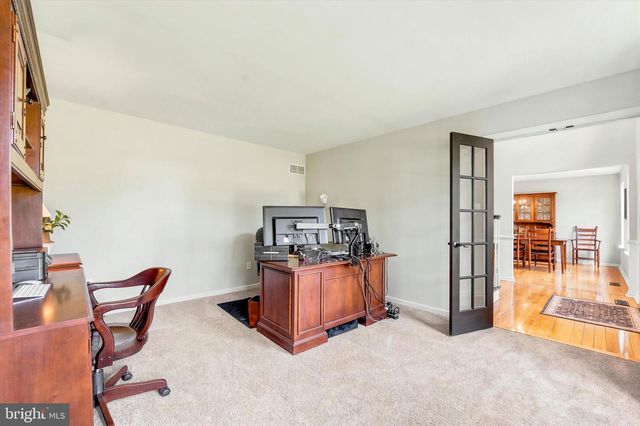 205 MAPLEWOOD DR, Phoenixville, PA 19460