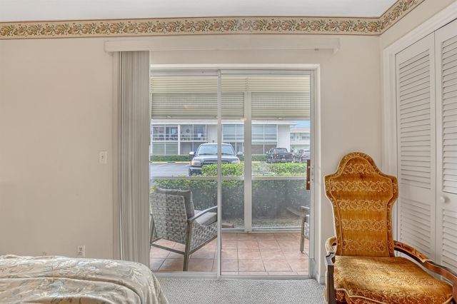 680 Horizon W, Boynton Beach, FL 33435
