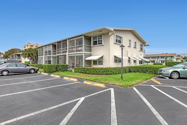 680 Horizon W, Boynton Beach, FL 33435