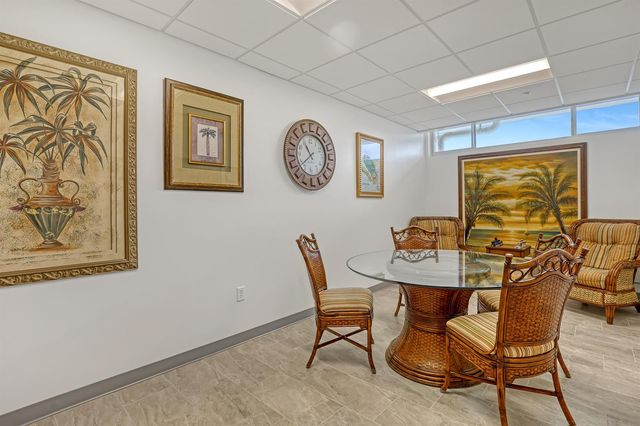 680 Horizon W, Boynton Beach, FL 33435