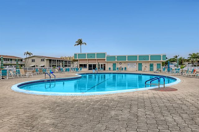 680 Horizon W, Boynton Beach, FL 33435