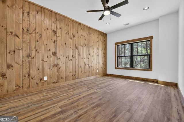 158 Spring Run Drive, Blue Ridge, GA 30513