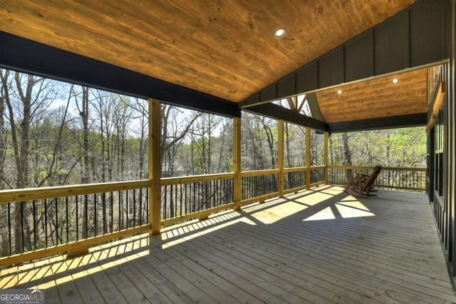 158 Spring Run Drive, Blue Ridge, GA 30513