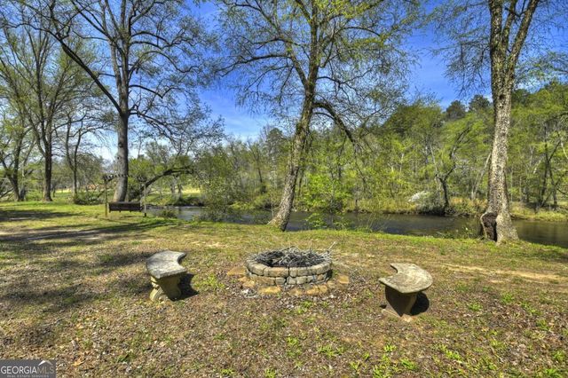 158 Spring Run Drive, Blue Ridge, GA 30513