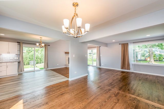579 Phillips Circle, Antioch, IL 60002
