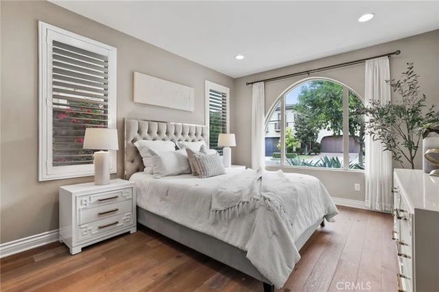 12 Spanish Moss, Irvine, CA 92602