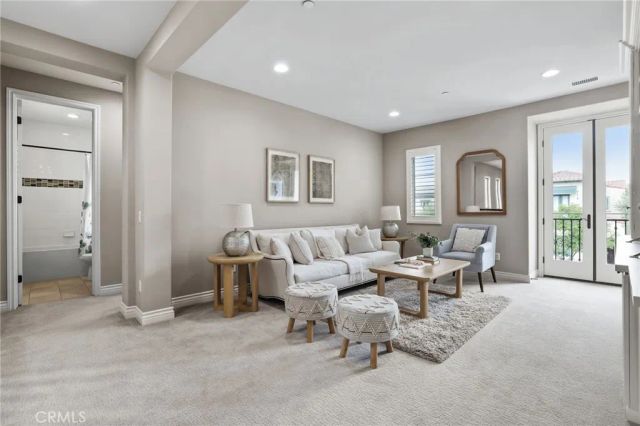 12 Spanish Moss, Irvine, CA 92602
