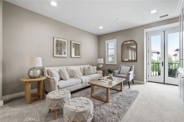 12 Spanish Moss, Irvine, CA 92602