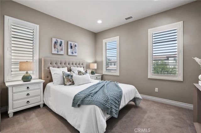 12 Spanish Moss, Irvine, CA 92602