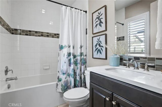 12 Spanish Moss, Irvine, CA 92602