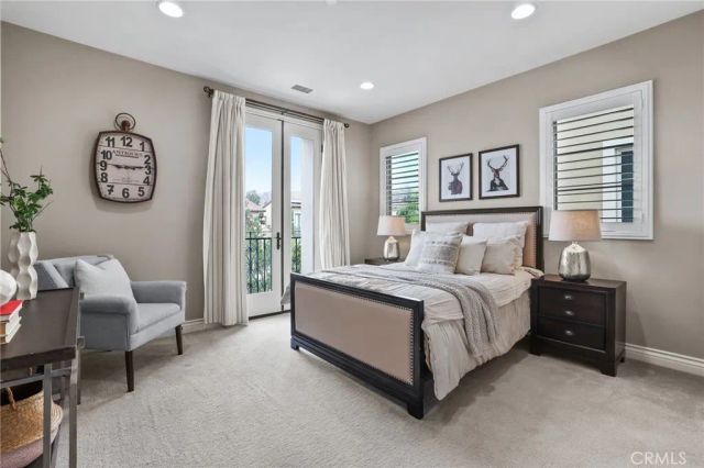 12 Spanish Moss, Irvine, CA 92602