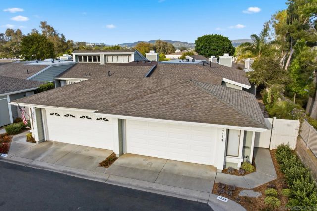 1998 Cambridge Ct, Vista, CA 92081