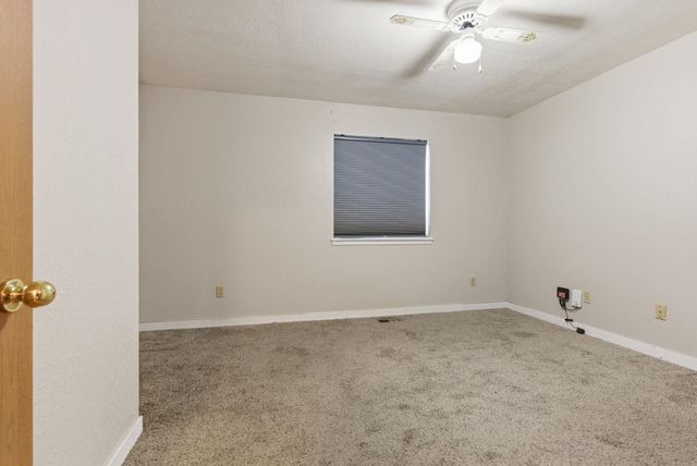 3919 N Washington St, Spokane, WA 99205