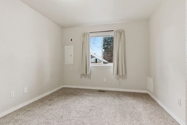 3919 N Washington St, Spokane, WA 99205