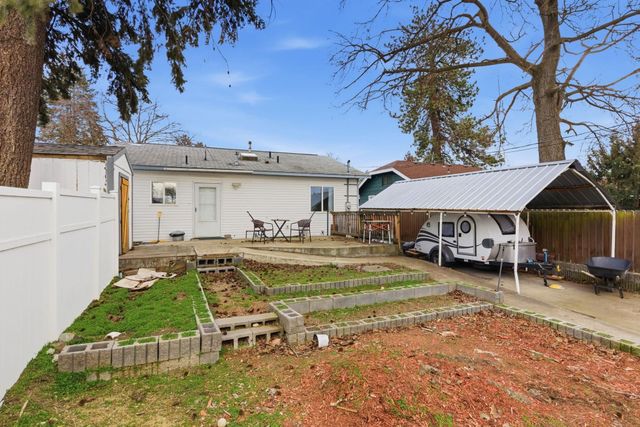 3919 N Washington St, Spokane, WA 99205