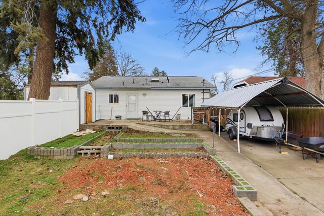 3919 N Washington St, Spokane, WA 99205