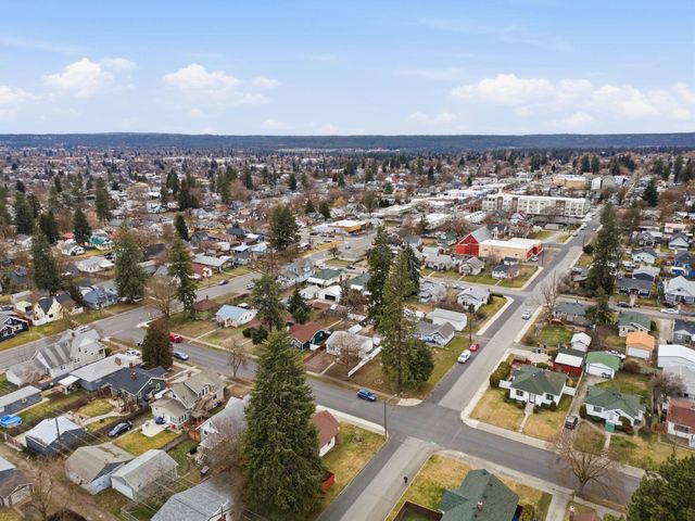 3919 N Washington St, Spokane, WA 99205