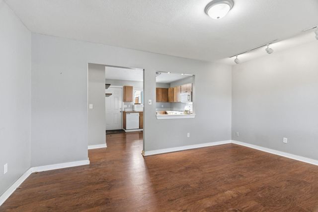 3919 N Washington St, Spokane, WA 99205