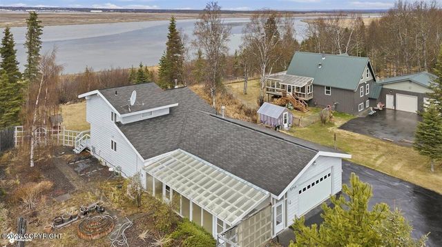 2795 Watergate Way, Kenai, AK 99611