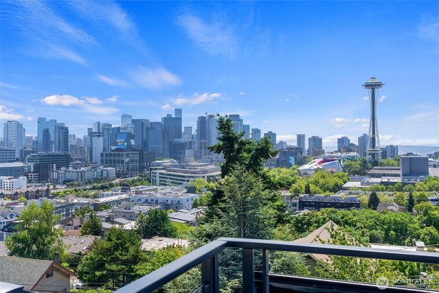 362 Ward Street, Seattle, WA 98109