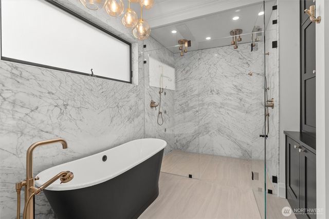 362 Ward Street, Seattle, WA 98109