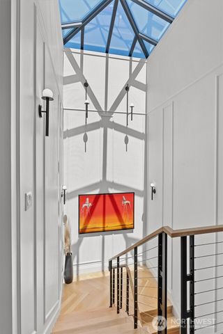 362 Ward Street, Seattle, WA 98109