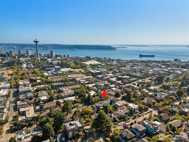 362 Ward Street, Seattle, WA 98109